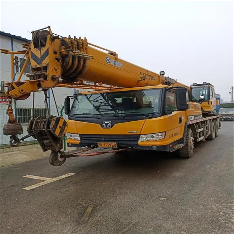 团风吊车出租保险：全面覆盖，安全无忧